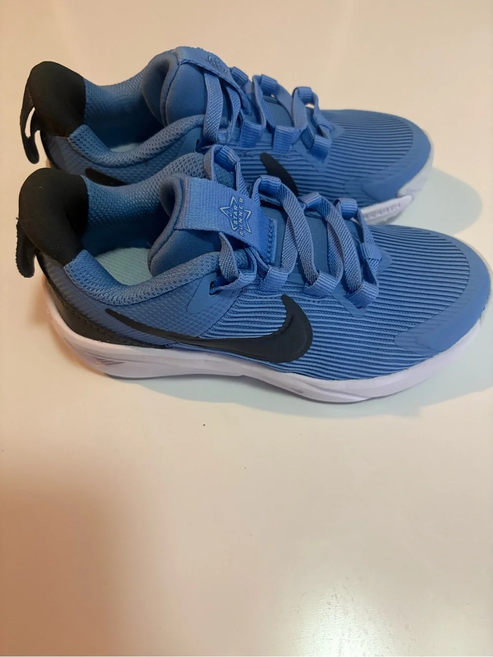 Nike star runner